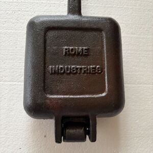 Rome Black Cast Iron Sandwich Maker